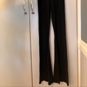 Offline by Aerie Real me flare hi-rise long inseam Small Long pants